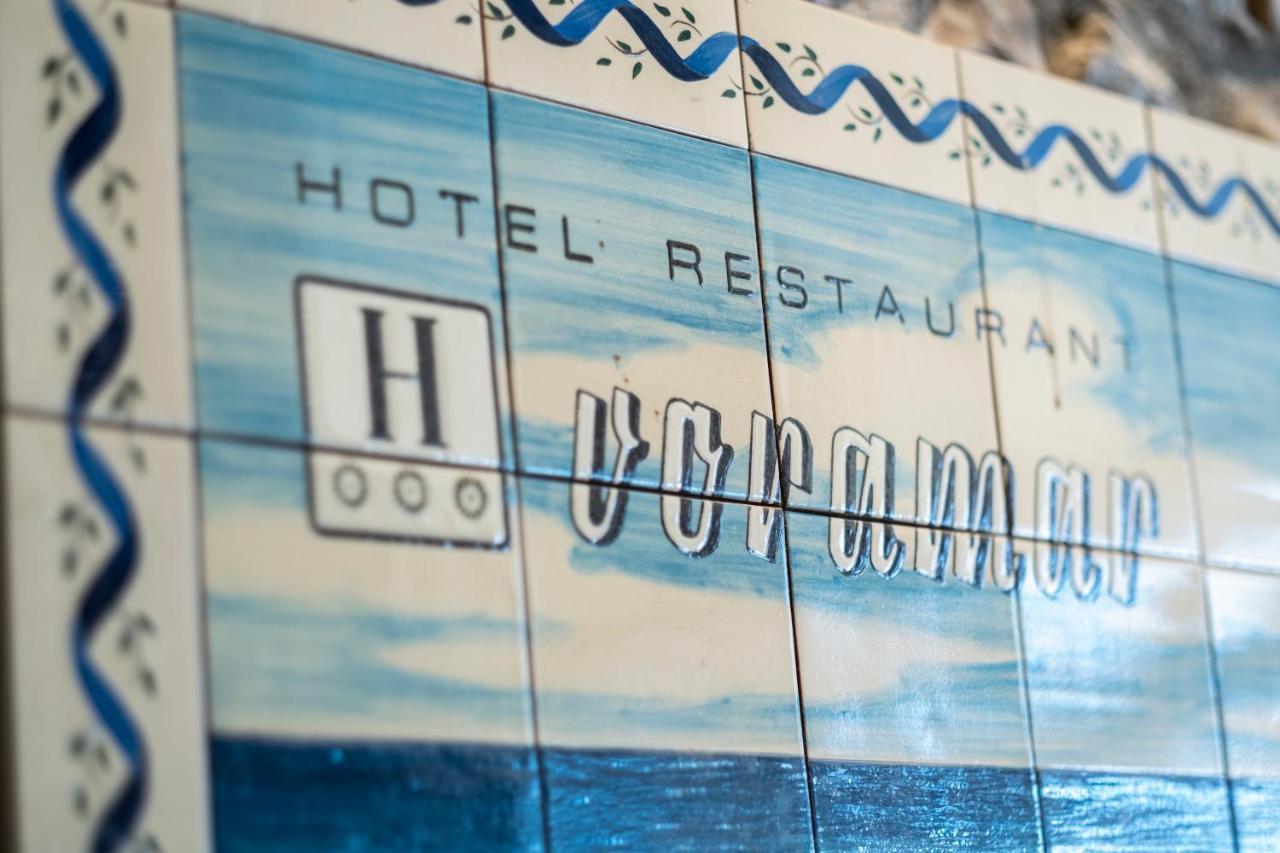 Hotel Voramar L' Escala Exterior foto
