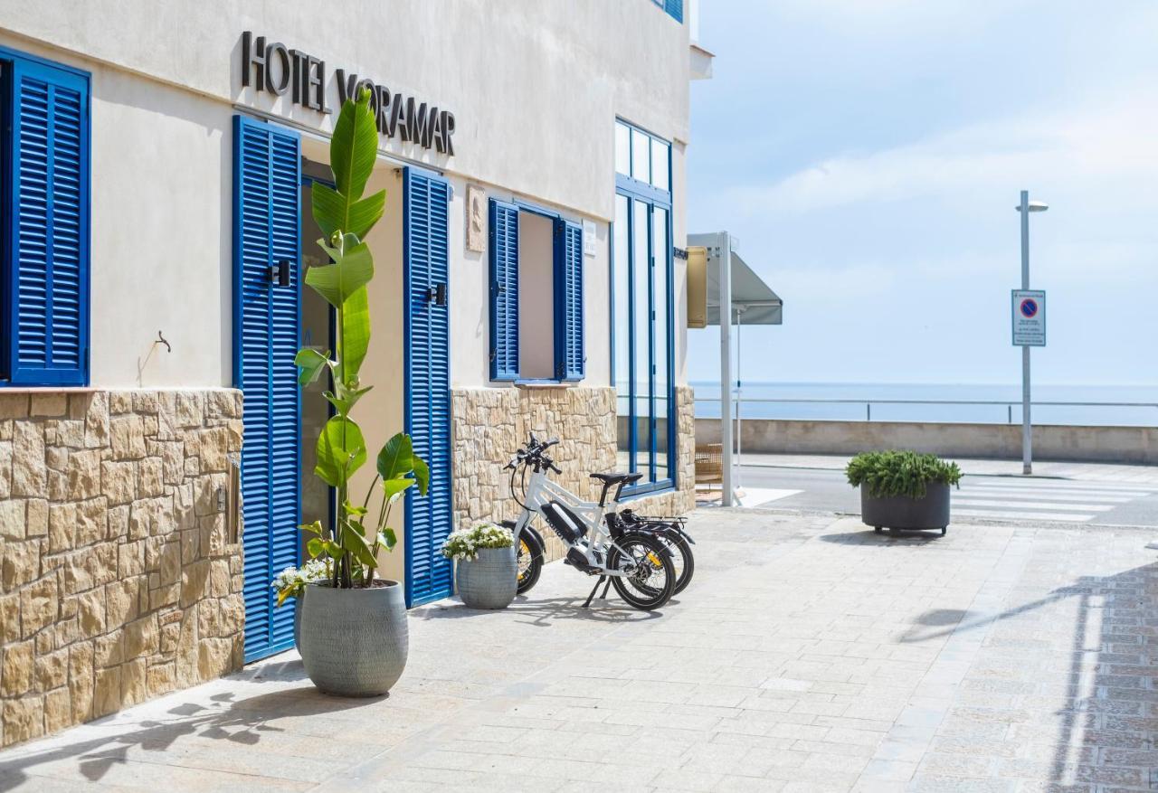 Hotel Voramar L' Escala Exterior foto